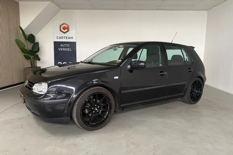 Volkswagen Golf (2001)