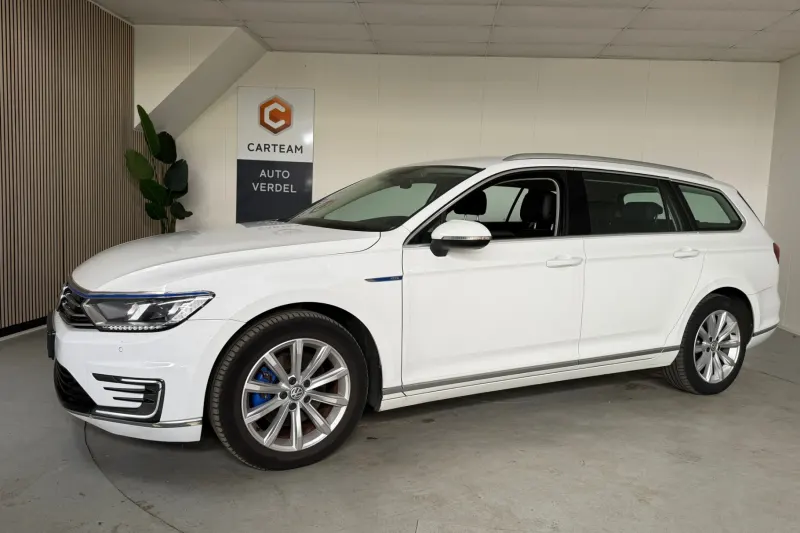 Volkswagen Passat (2016)