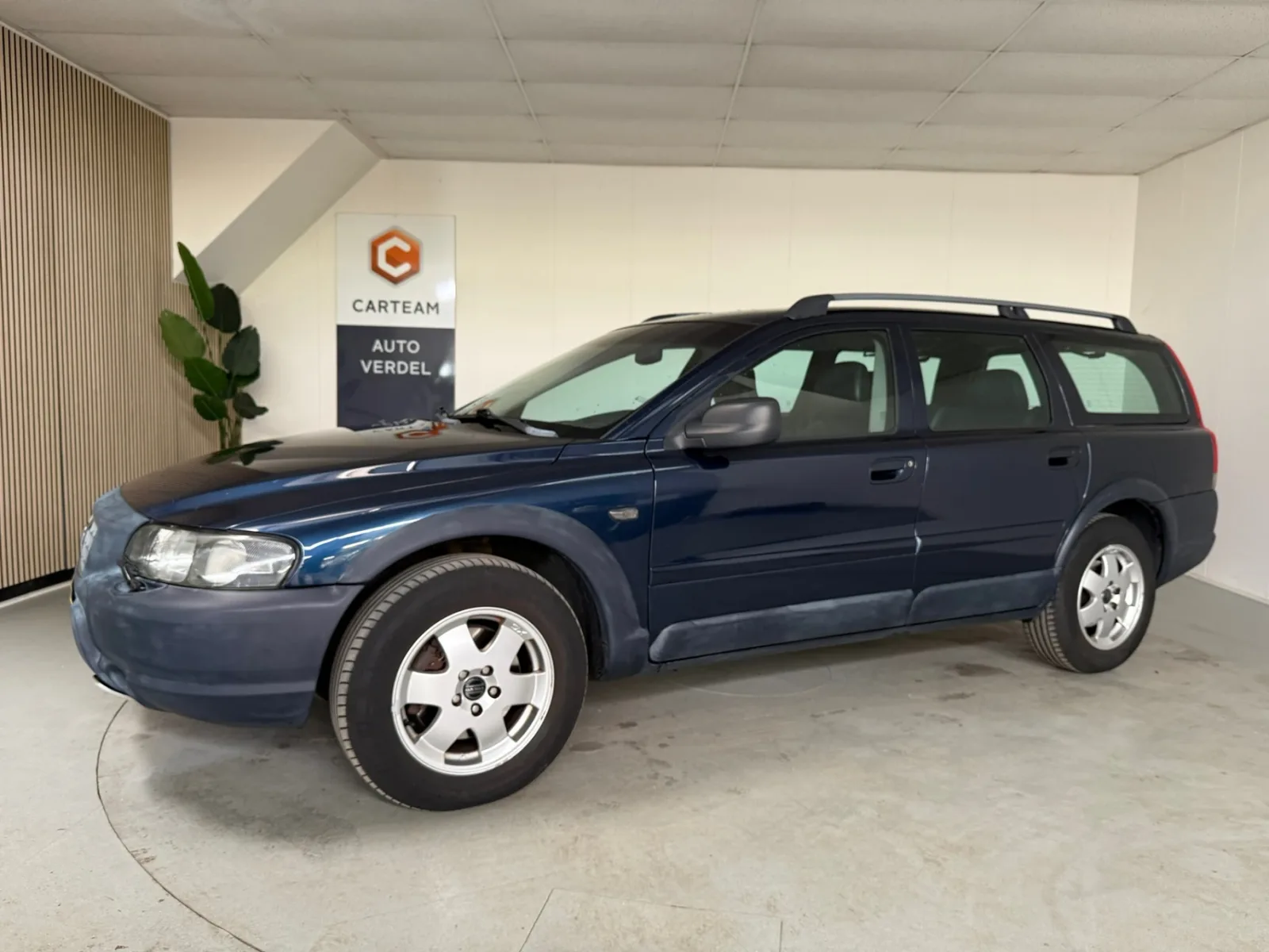 Volvo XC70 (2004) — foto 1