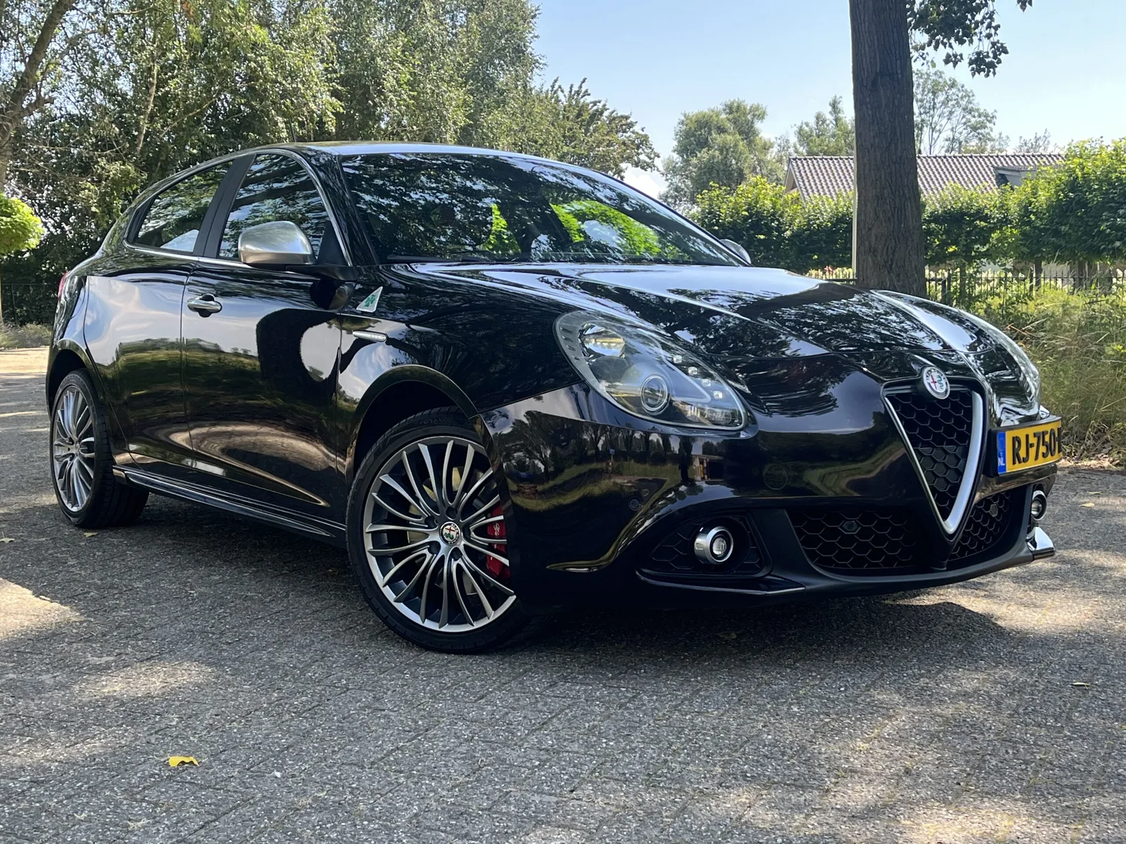 Alfa Romeo Giulietta (2017) — foto 1