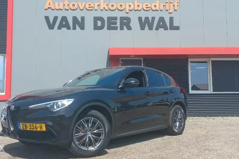 Alfa Romeo Stelvio (2019)