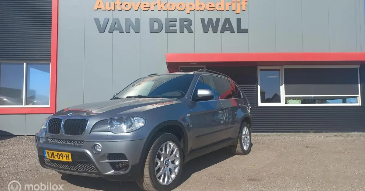 BMW X5 (2011) — foto 1