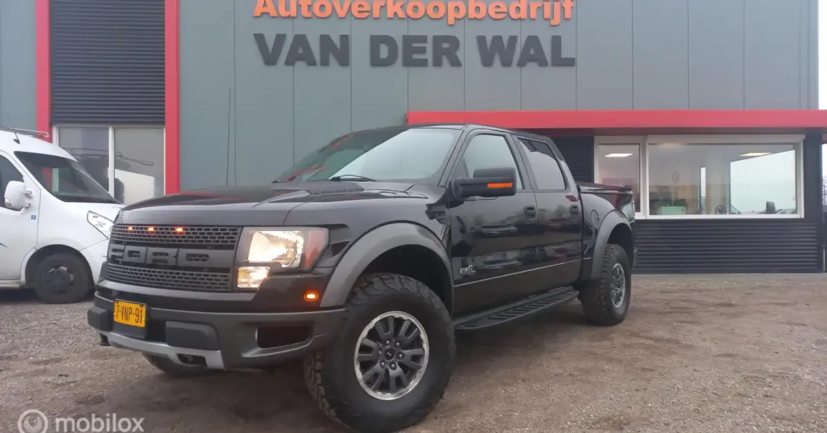 Ford Raptor (2011) — foto 1