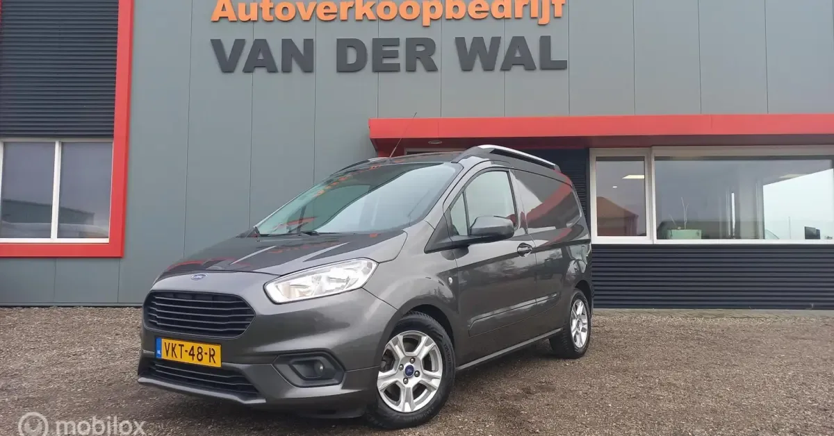 Ford Transit (2021) — foto 1