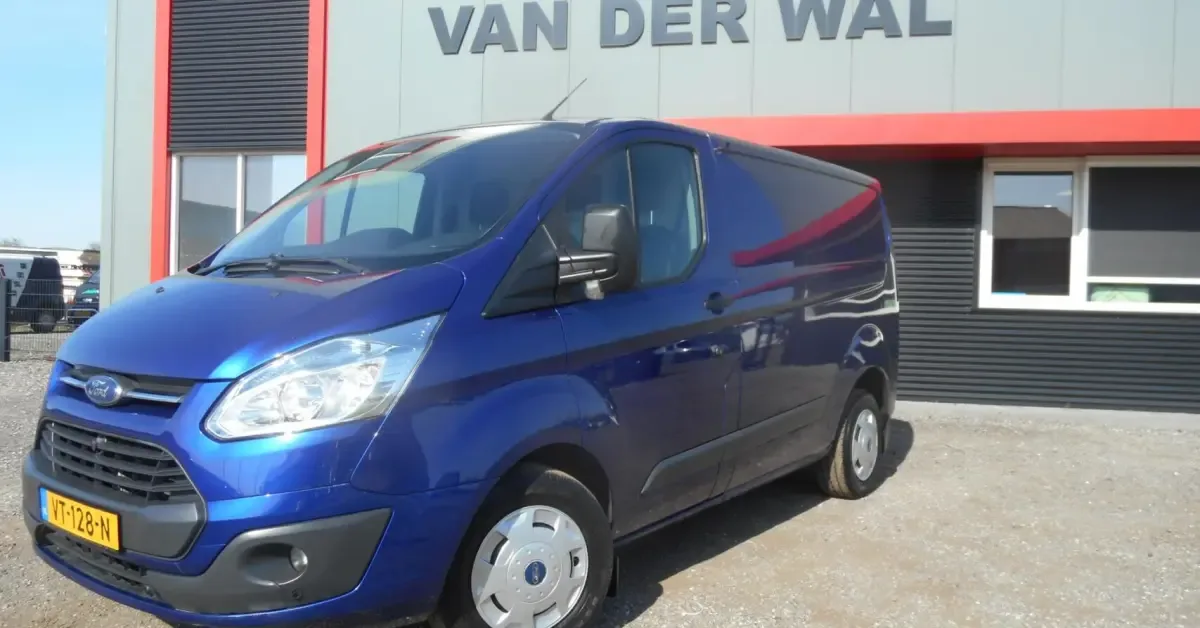 Ford Transit (2016) — foto 1