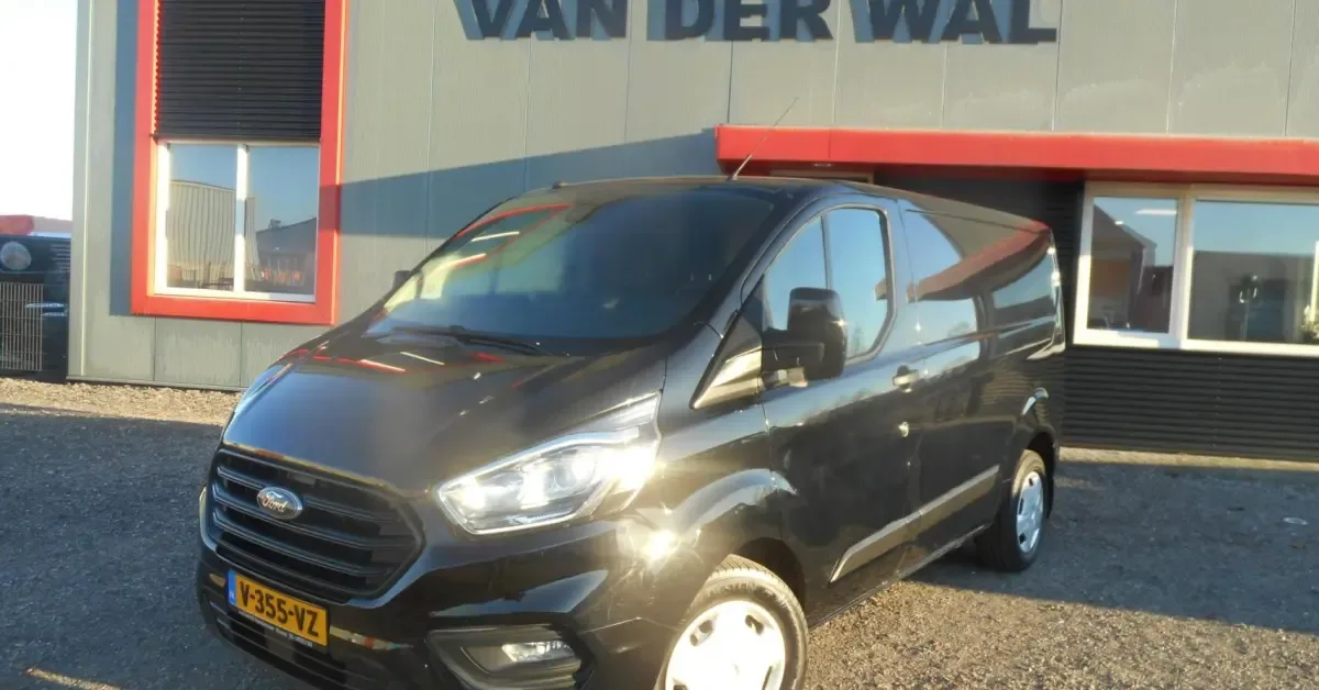 Ford Transit (2019) — foto 1