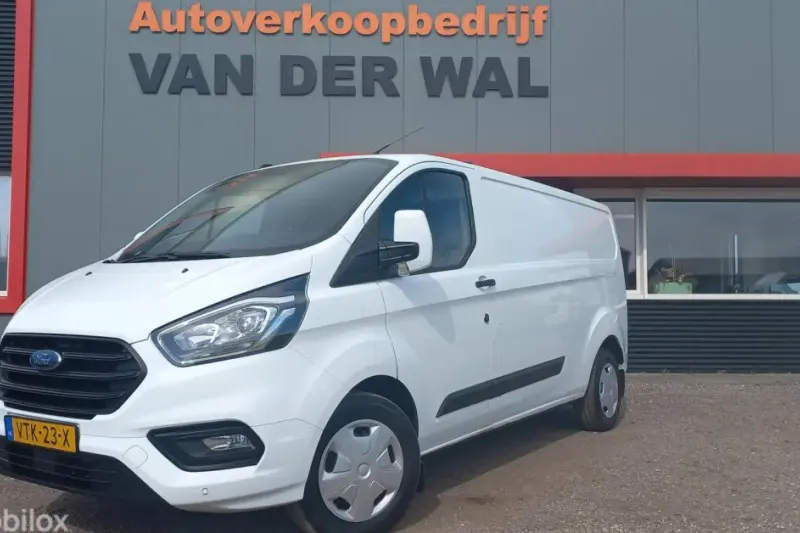 Ford Transit Custom (2023)