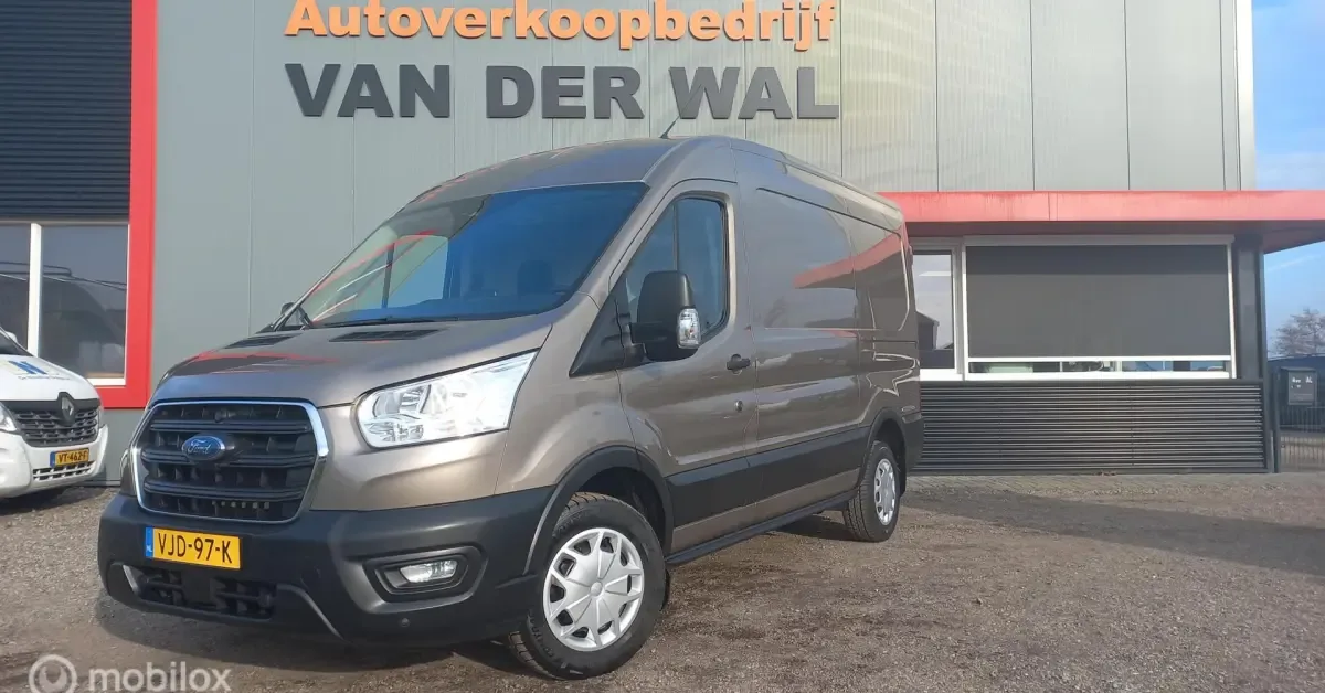 Ford Transit (2021) — foto 1