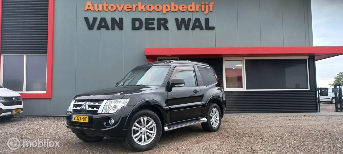 Mitsubishi Pajero (2012) — foto 1