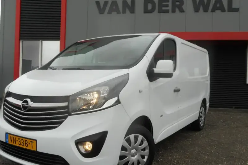 Opel Vivaro (2015)