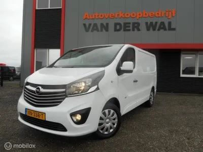 Opel Vivaro (2015) — foto 1