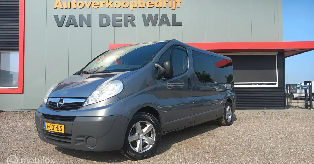 Opel Vivaro (2013) — foto 1