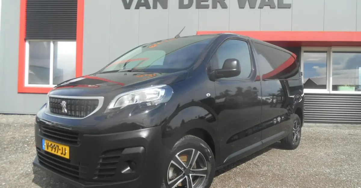 Peugeot Expert (2017) — foto 1