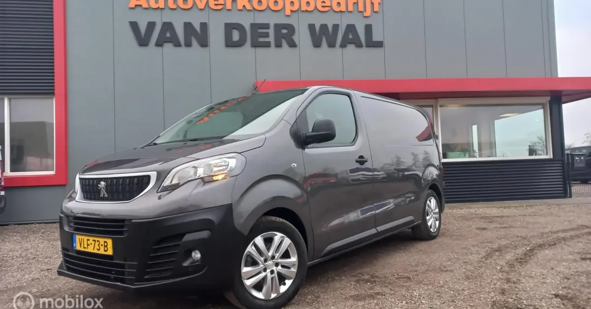 Peugeot Expert (2021) — foto 1