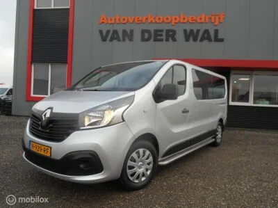 Renault Trafic (2015) — foto 1