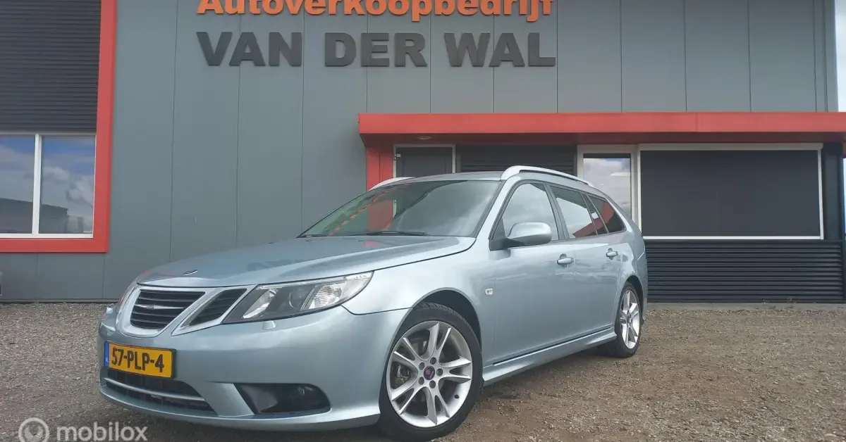 Saab 9-3 (2011) — foto 1