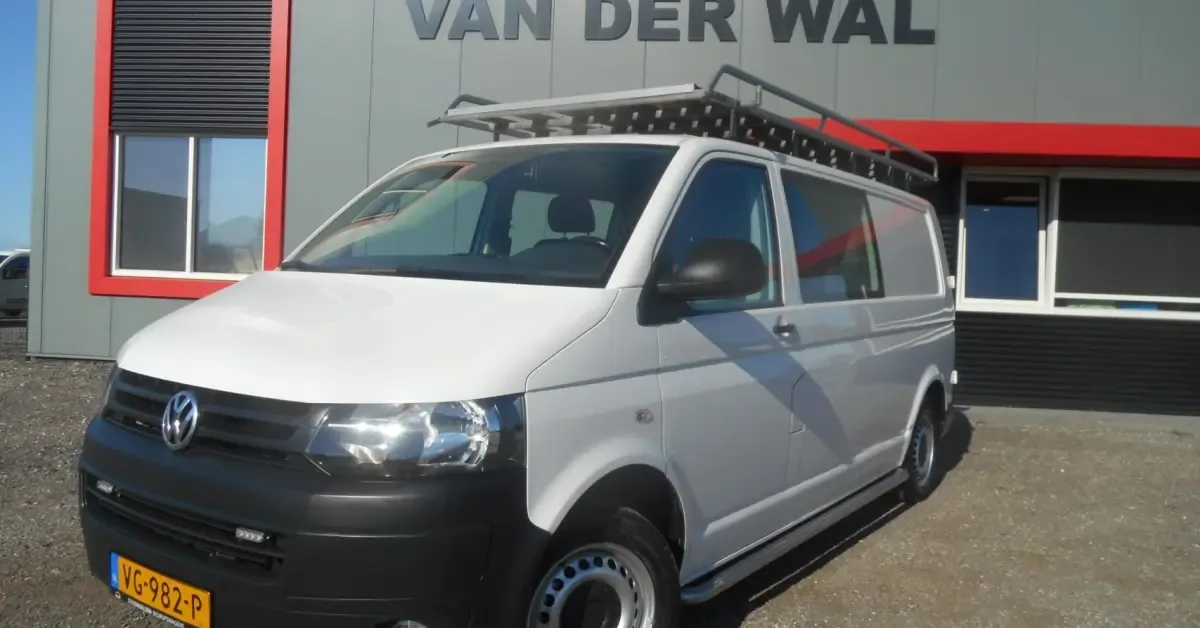 Volkswagen Transporter (2014) — foto 1