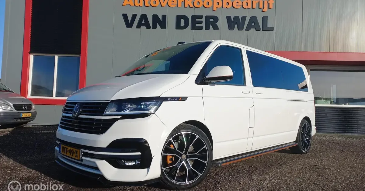 Volkswagen Transporter (2023) — foto 1