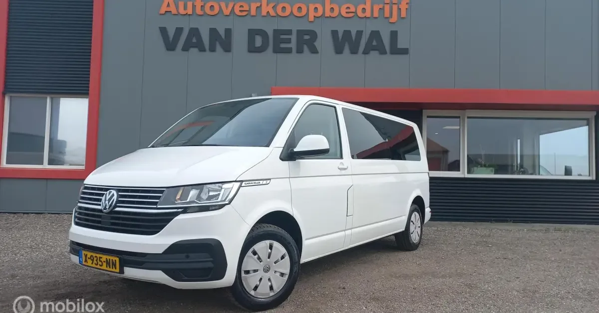 Volkswagen Transporter (2020) — foto 1