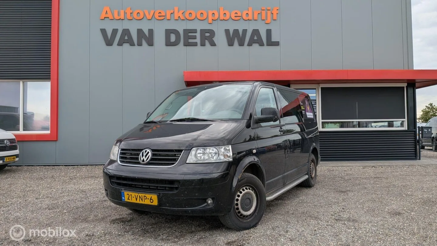 Volkswagen Transporter (2008) — foto 1