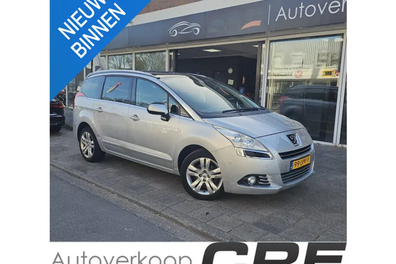 Peugeot 5008 (2010)