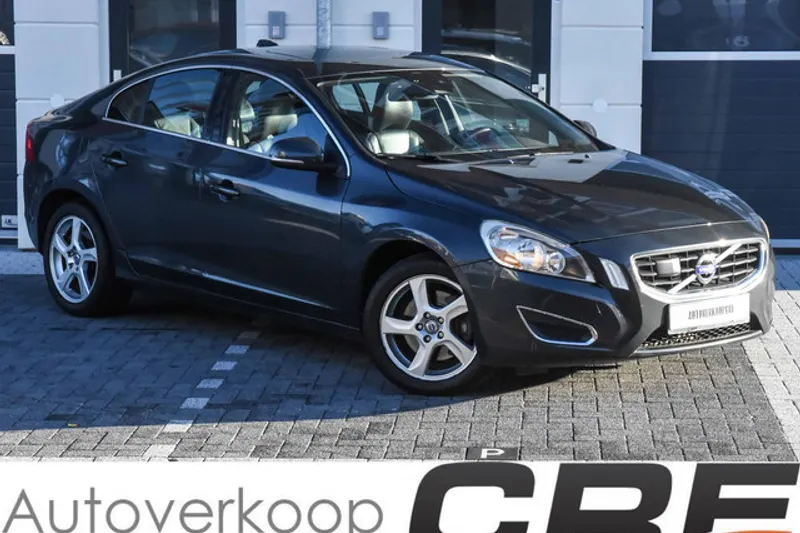 Volvo S60 (2013)