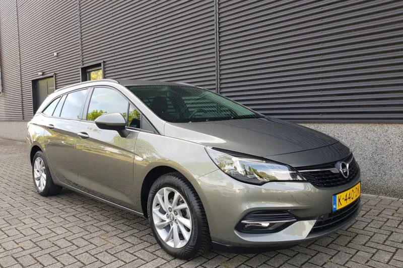 Opel Astra (2020)