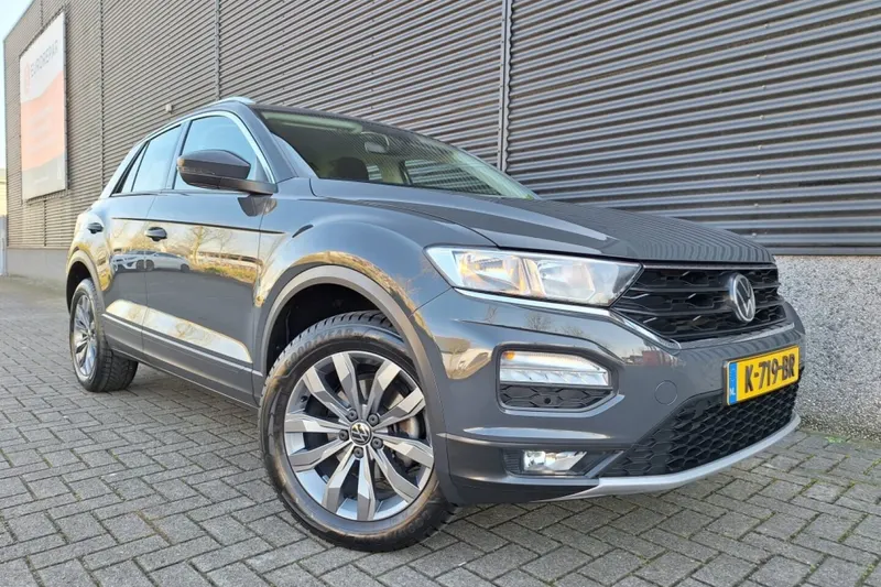 Volkswagen T-Roc (2020)