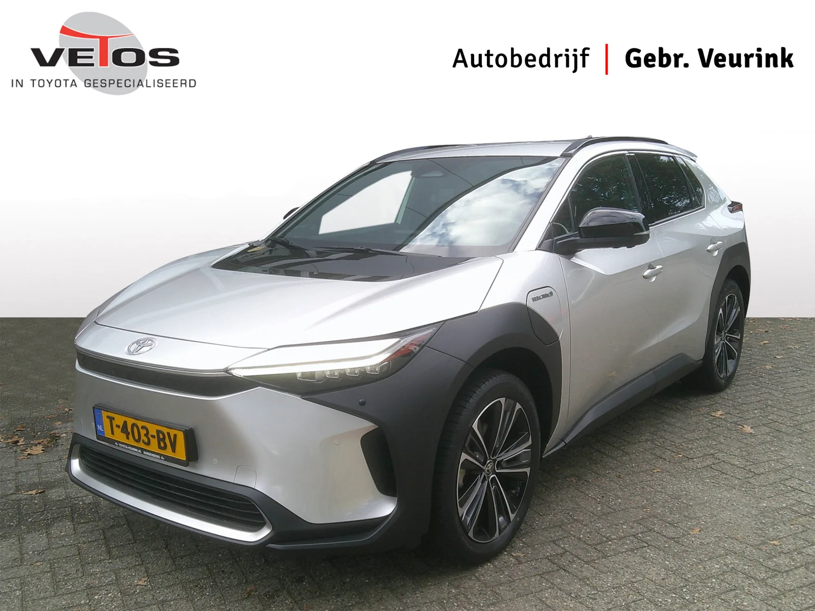 Toyota bZ4X (2023) — foto 1