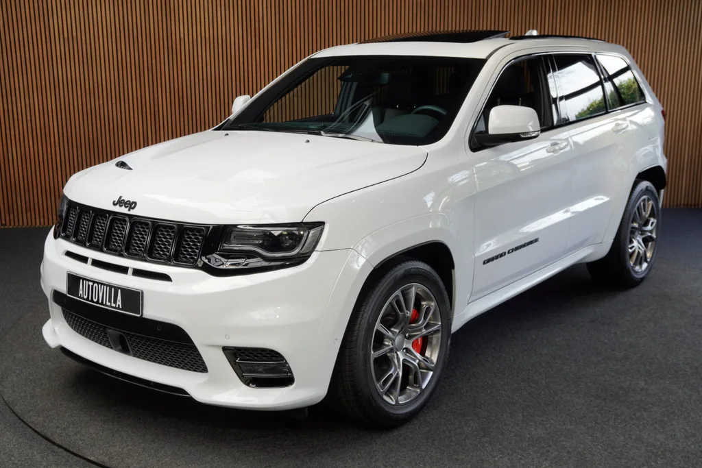 Jeep Grand Cherokee (2018) — foto 1