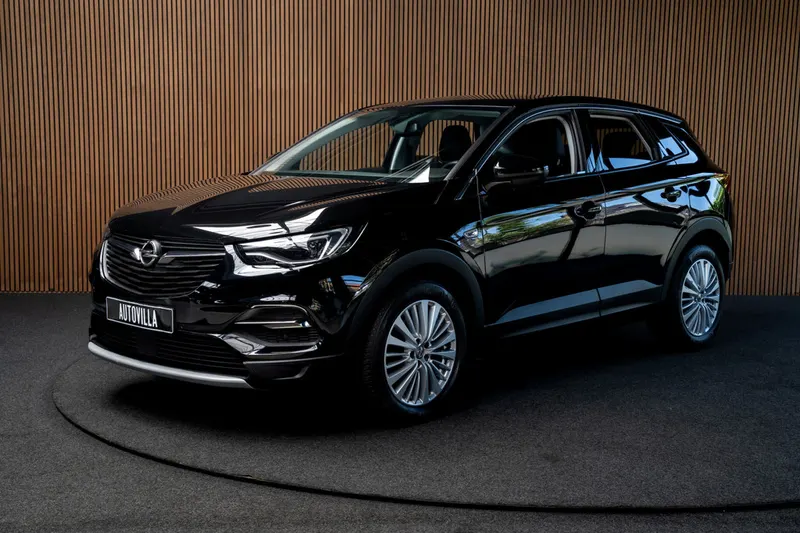 Opel Grandland X (2019)