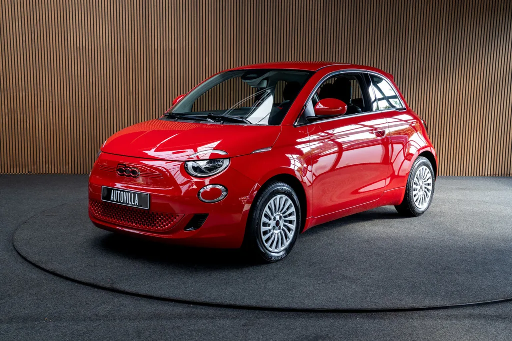 Fiat 500 (2023) — foto 1
