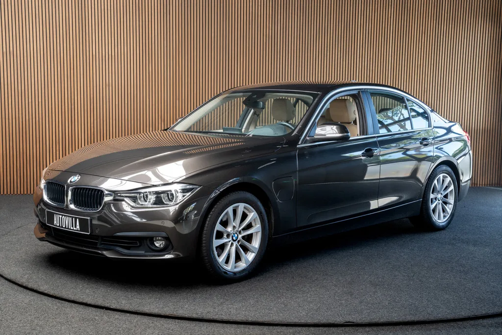 BMW 3-Serie (2016) — foto 1