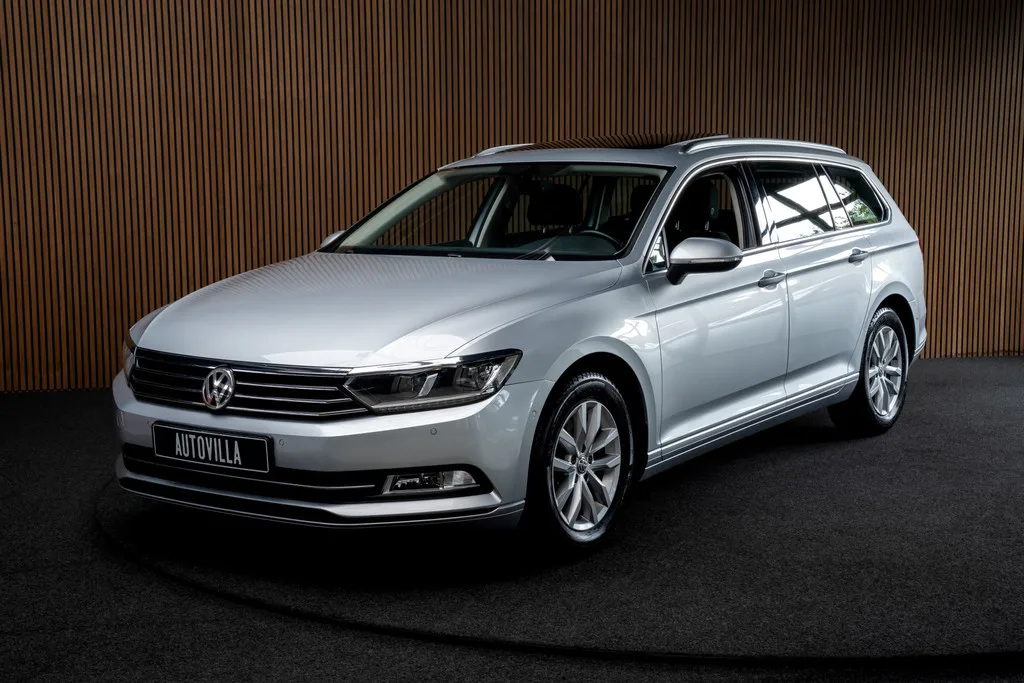 Volkswagen Passat (2016) — foto 1