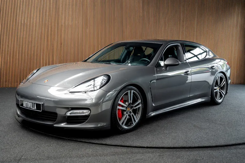 Porsche Panamera (2012)
