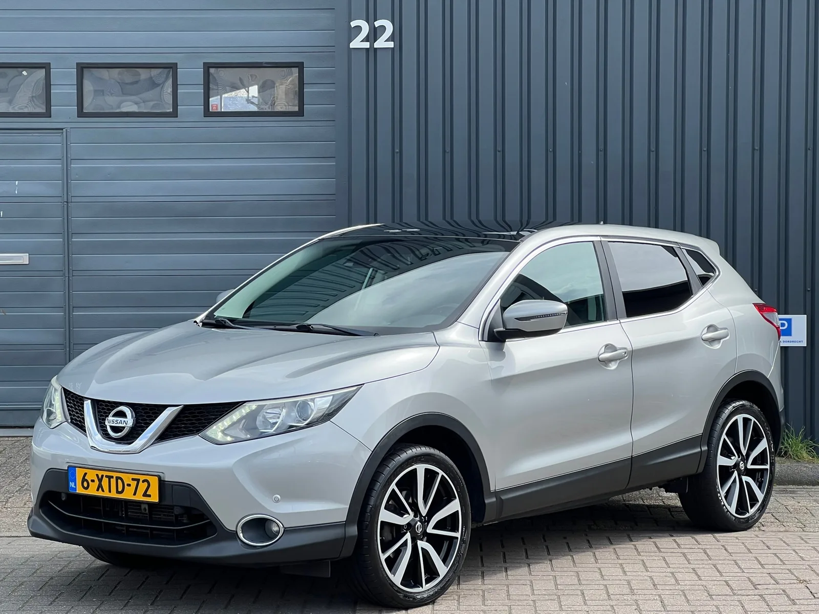 Nissan Qashqai (2014) — foto 1