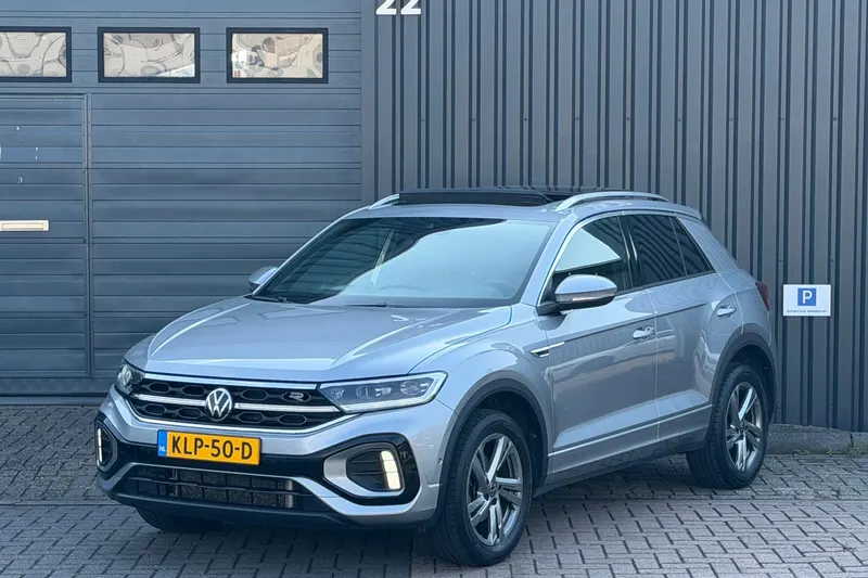 Volkswagen T-Roc (2023)