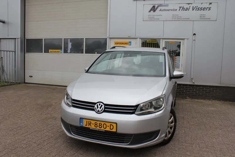 Volkswagen Touran (2014)
