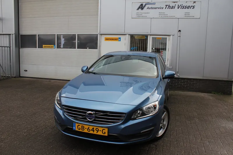 Volvo V60 (2015)