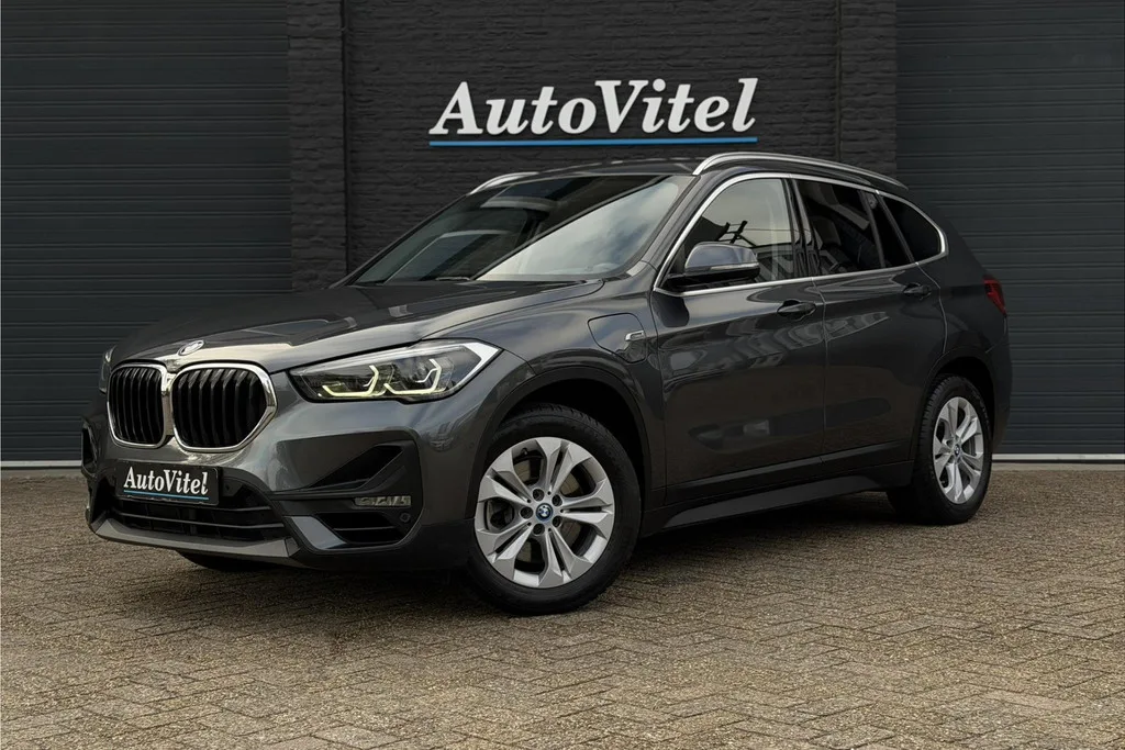 BMW X1 (2021) — foto 1