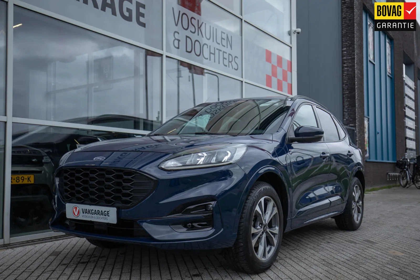 Ford Kuga (2021) — foto 1