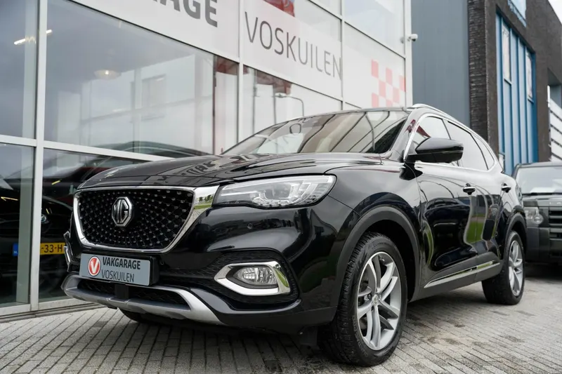 MG MG HS (2022)