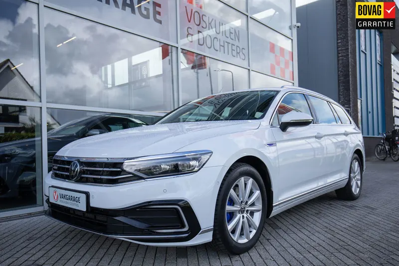 Volkswagen Passat (2022)