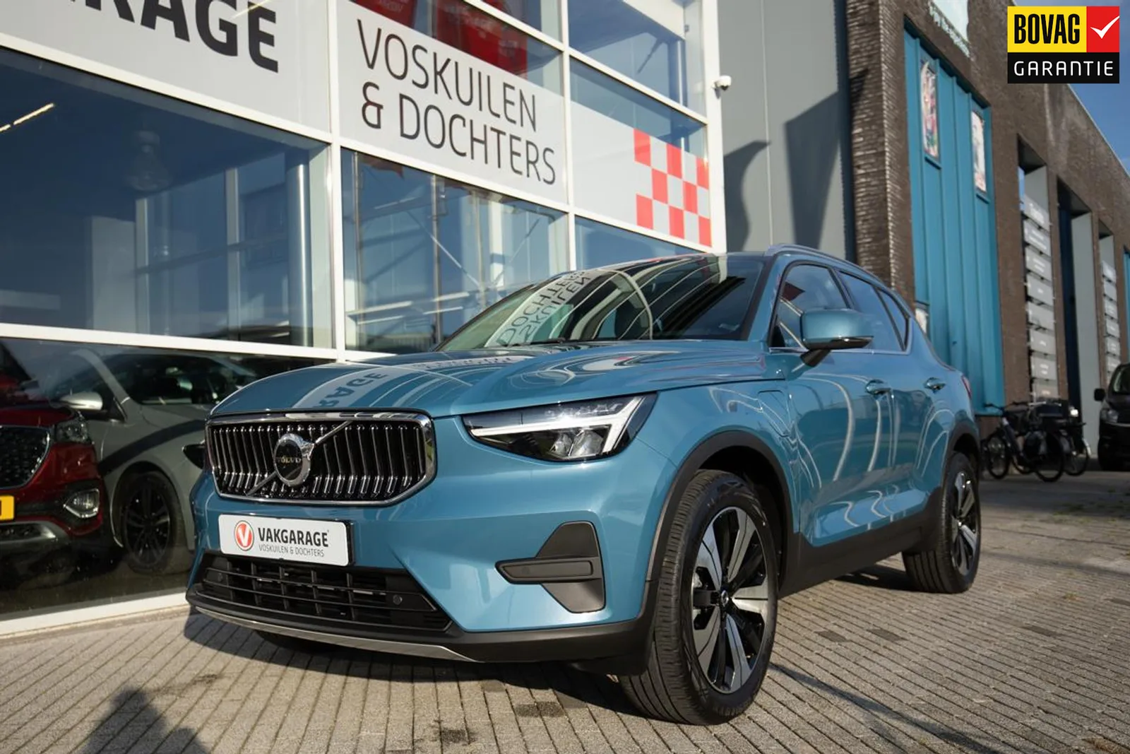 Volvo XC40 (2022) — foto 1