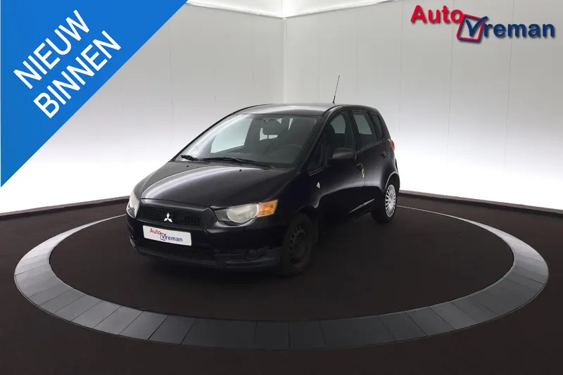 Mitsubishi Colt (2010)