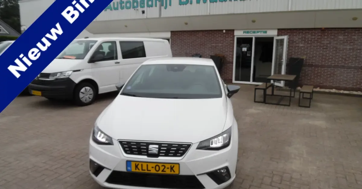 SEAT Ibiza (2023) — foto 1
