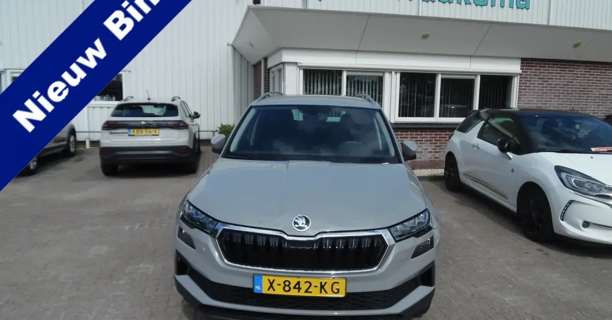 Škoda Karoq (2023) — foto 1