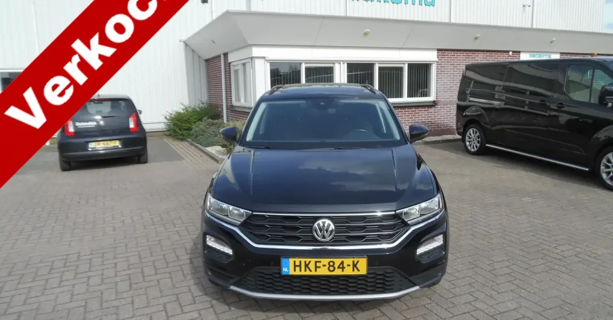 Volkswagen T-Roc (2020) — foto 1