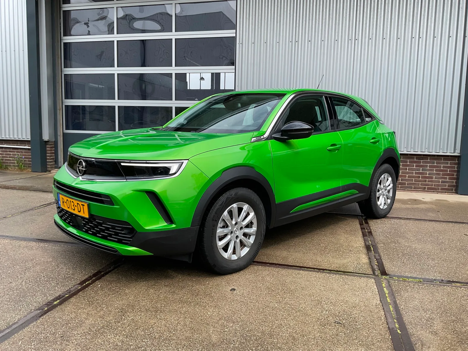 Opel Mokka (2022) — foto 1