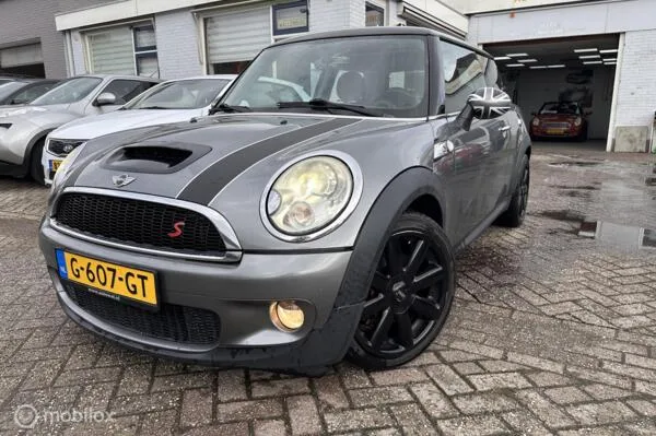 MINI Mini 1 6 Cooper s (2009) — foto 1